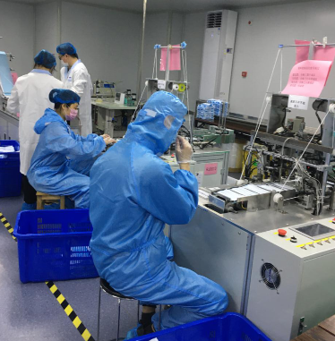 甌海首個醫用口罩生產企業誕生 技術咨詢助力困境突圍